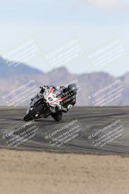 media/Nov-16-2025-Race Pace (Sun) [[8c5fa54630]]/Verified Riders/8-Turn 12 (120pm)/